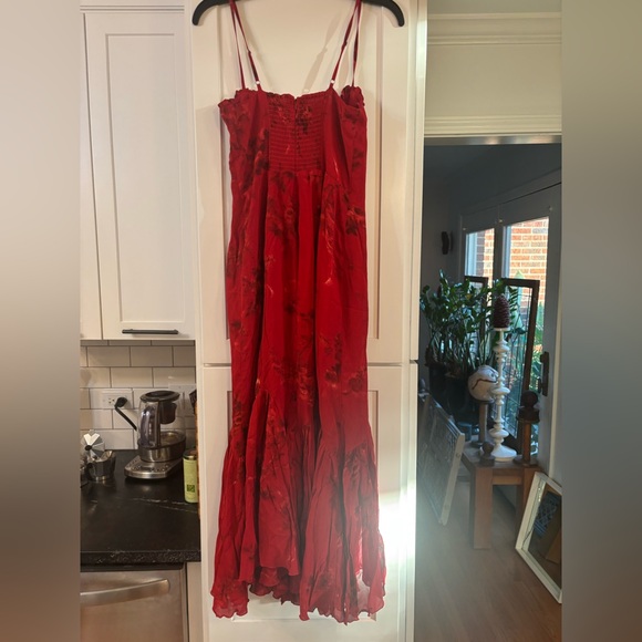 new Reformation Aiko bustier pleated mermaid midi dress in Red Vermillion floral - Picture 6 of 8